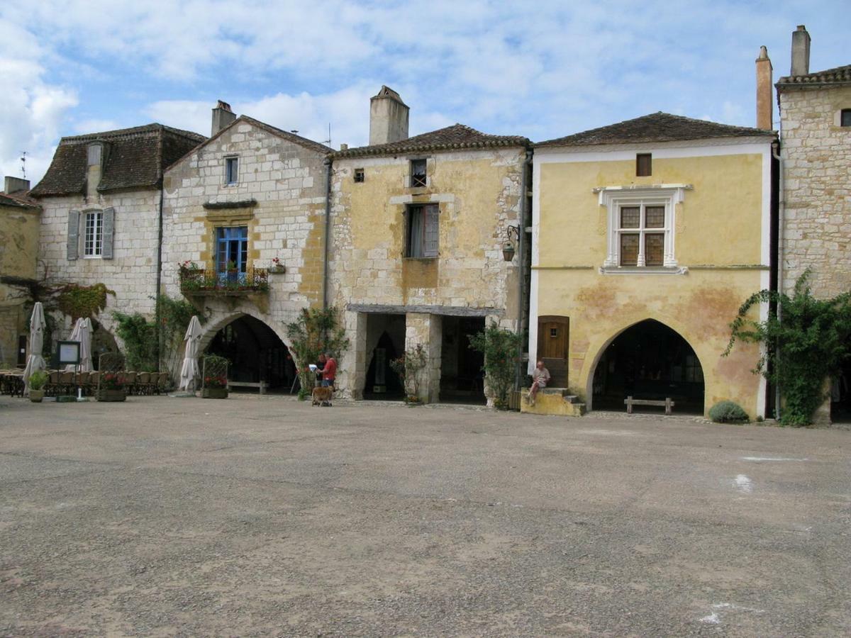 La Ferme De Bousserand Pontours Екстер'єр фото